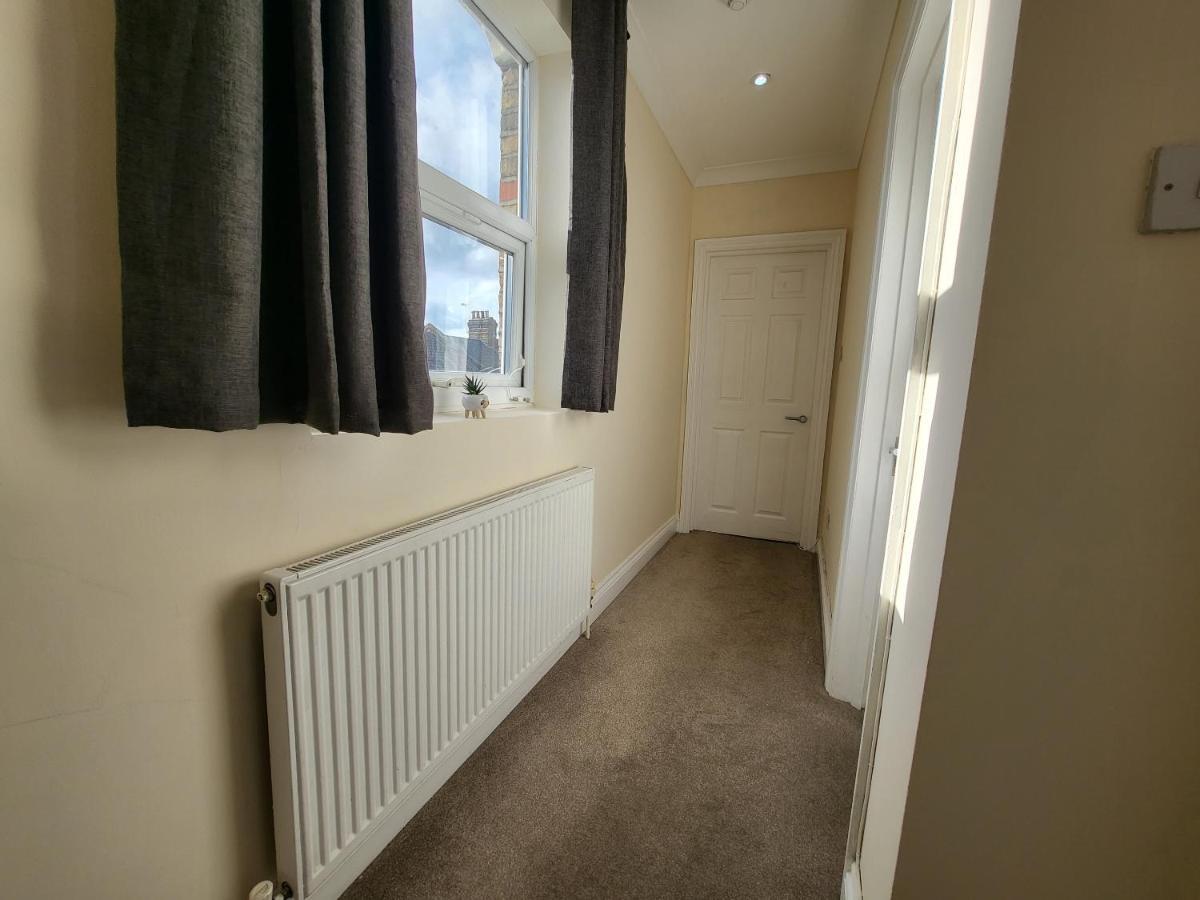 Tooting Bec Central Apartment By London Tube 外观 照片