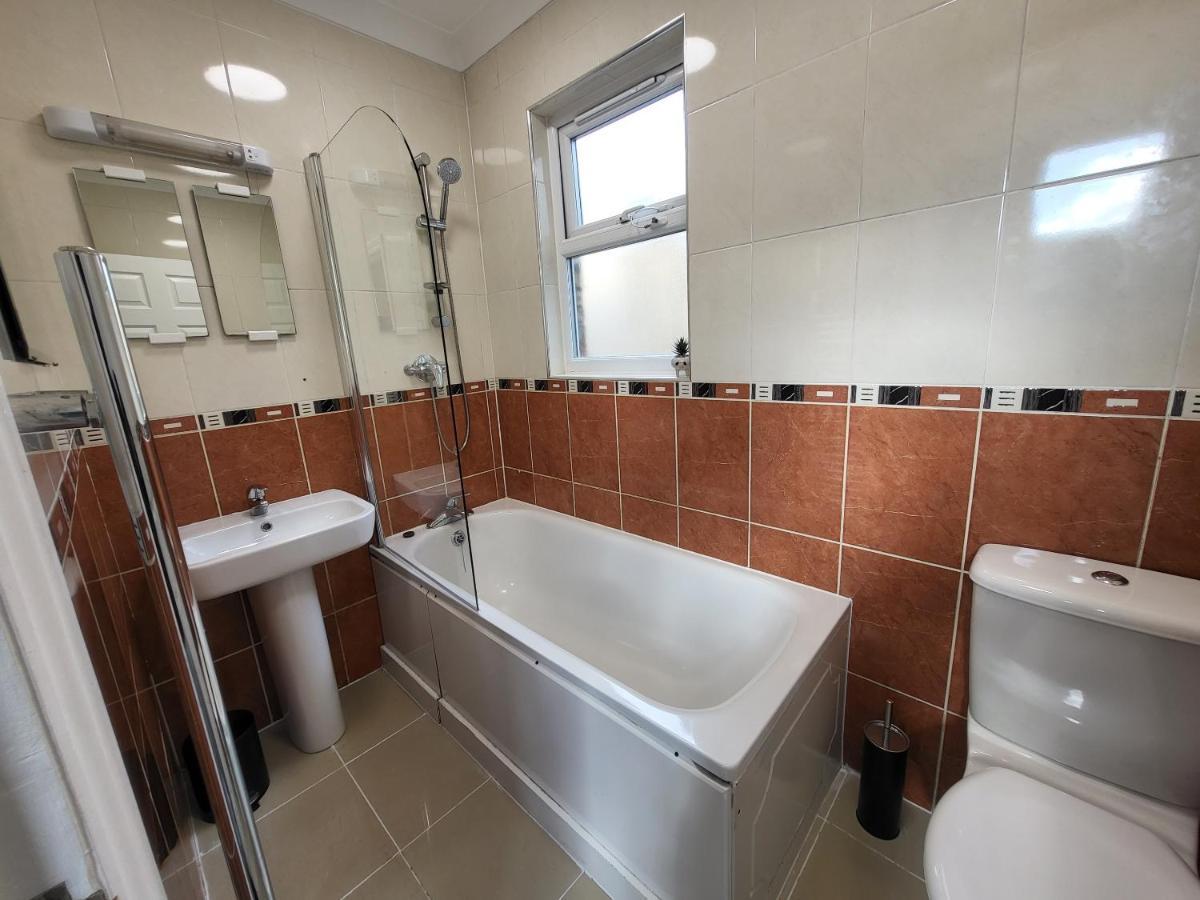 Tooting Bec Central Apartment By London Tube 外观 照片